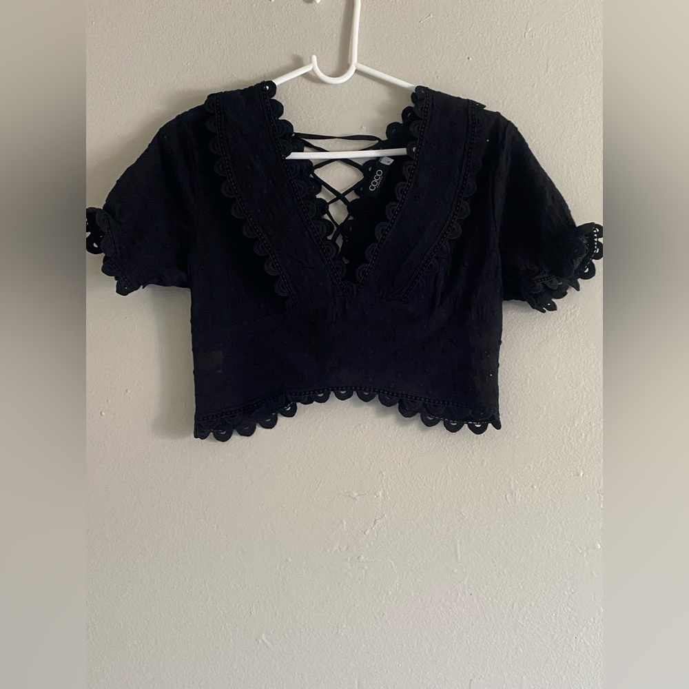 Black‎ Lace Trim Crop Top women size small